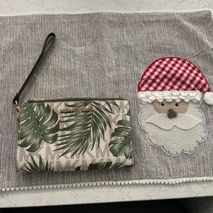 Michael Kors wallet wristlet